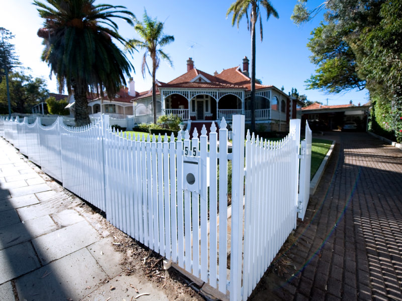 Low Maintenance Picket Fencing