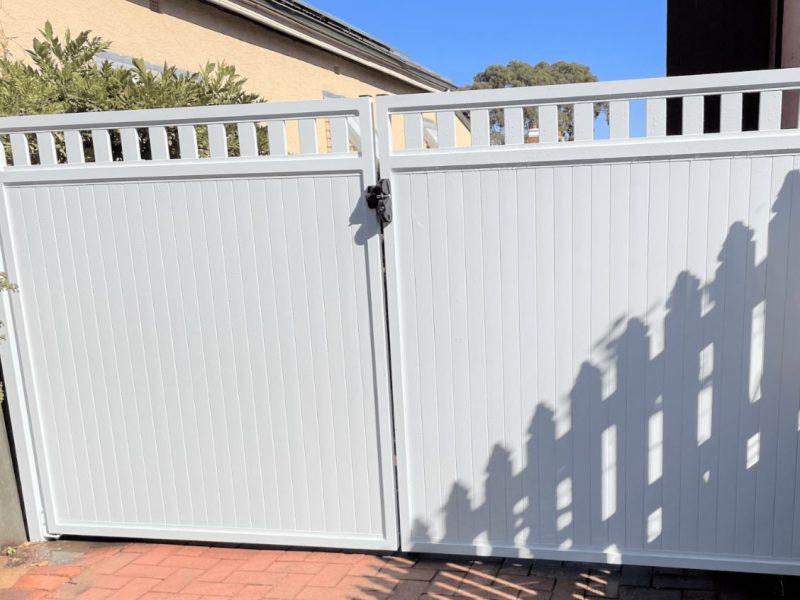 aluminium double swing gates in Perth